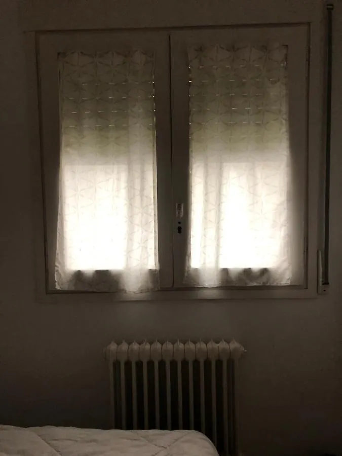 Appartamento Habitacion Doble En Figueres Con Bano Compartido